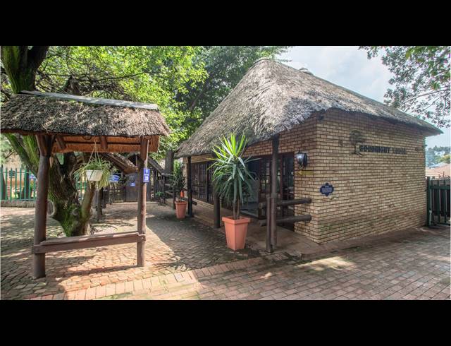 1,500M² BED & BREAKFAST FOR SALE IN ORIEL